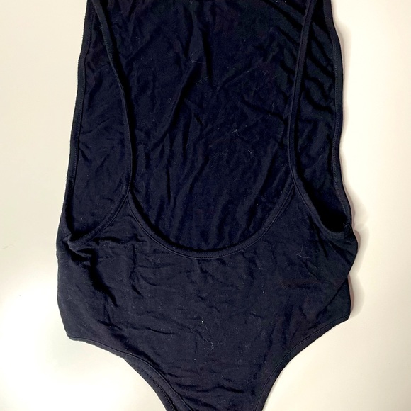 Low back Bodysuit: Black - Picture 2 of 2